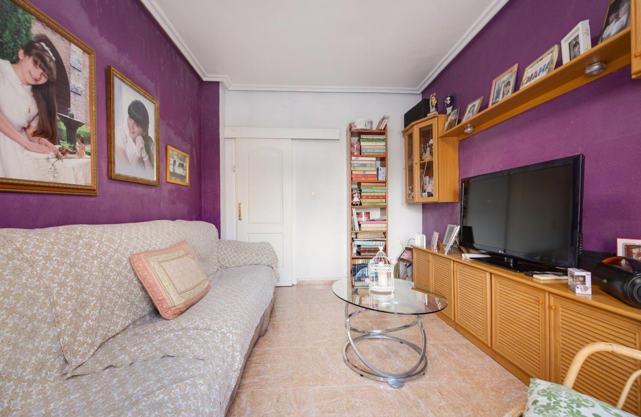 Resale - Apartment -
Torrevieja - Centro