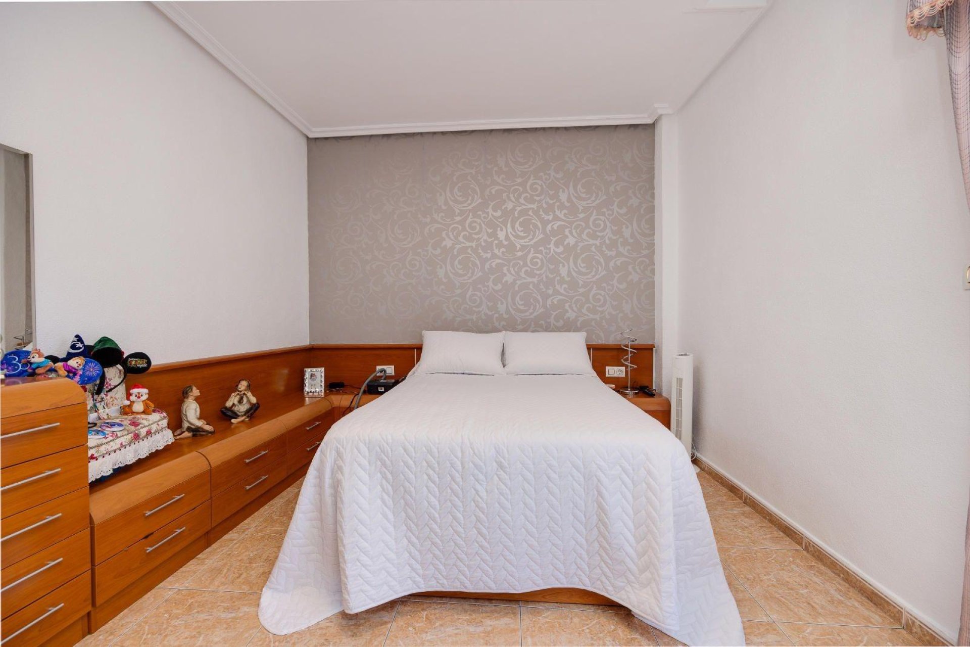 Resale - Apartment -
Torrevieja - Centro