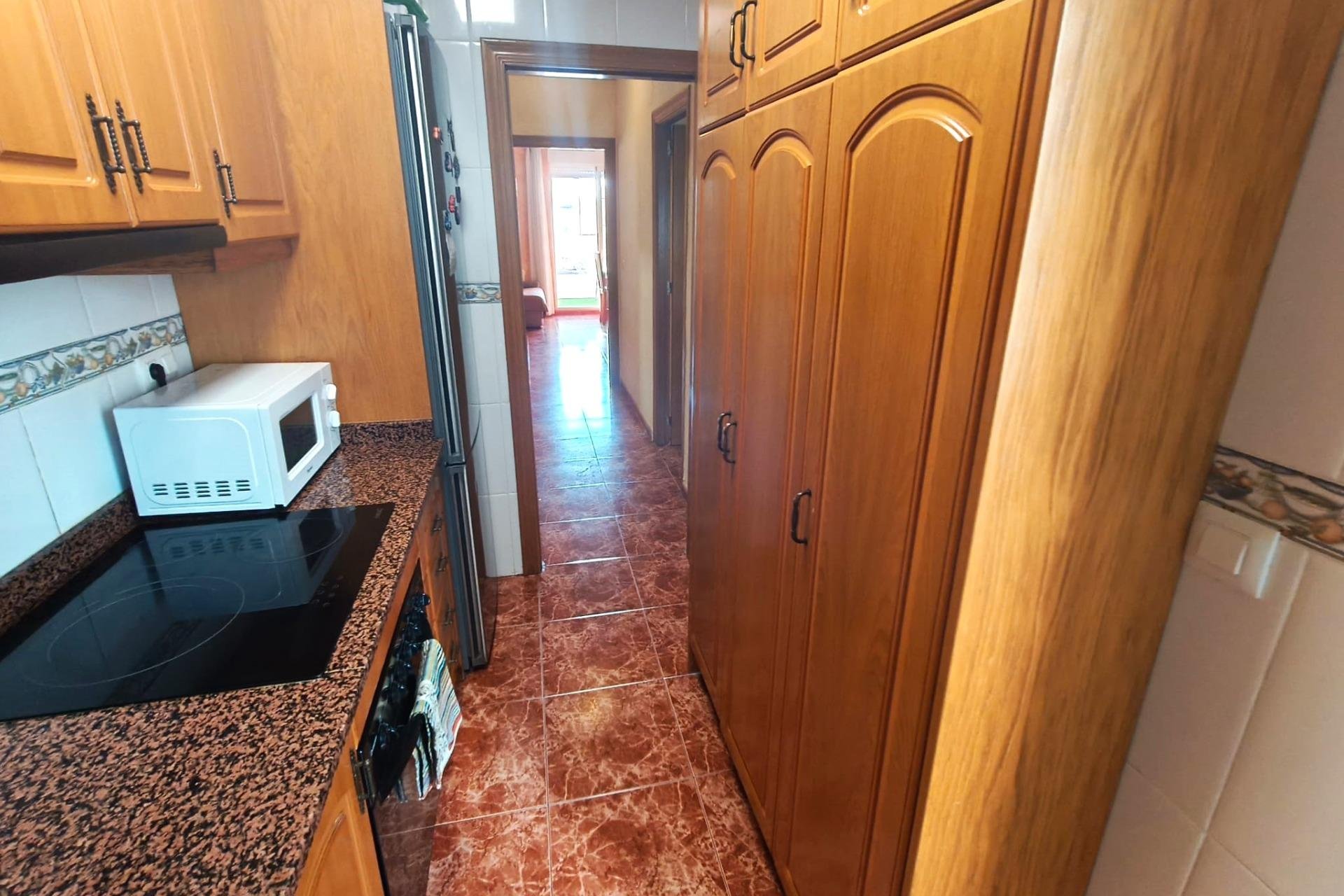 Resale - Apartment -
Torrevieja - Centro