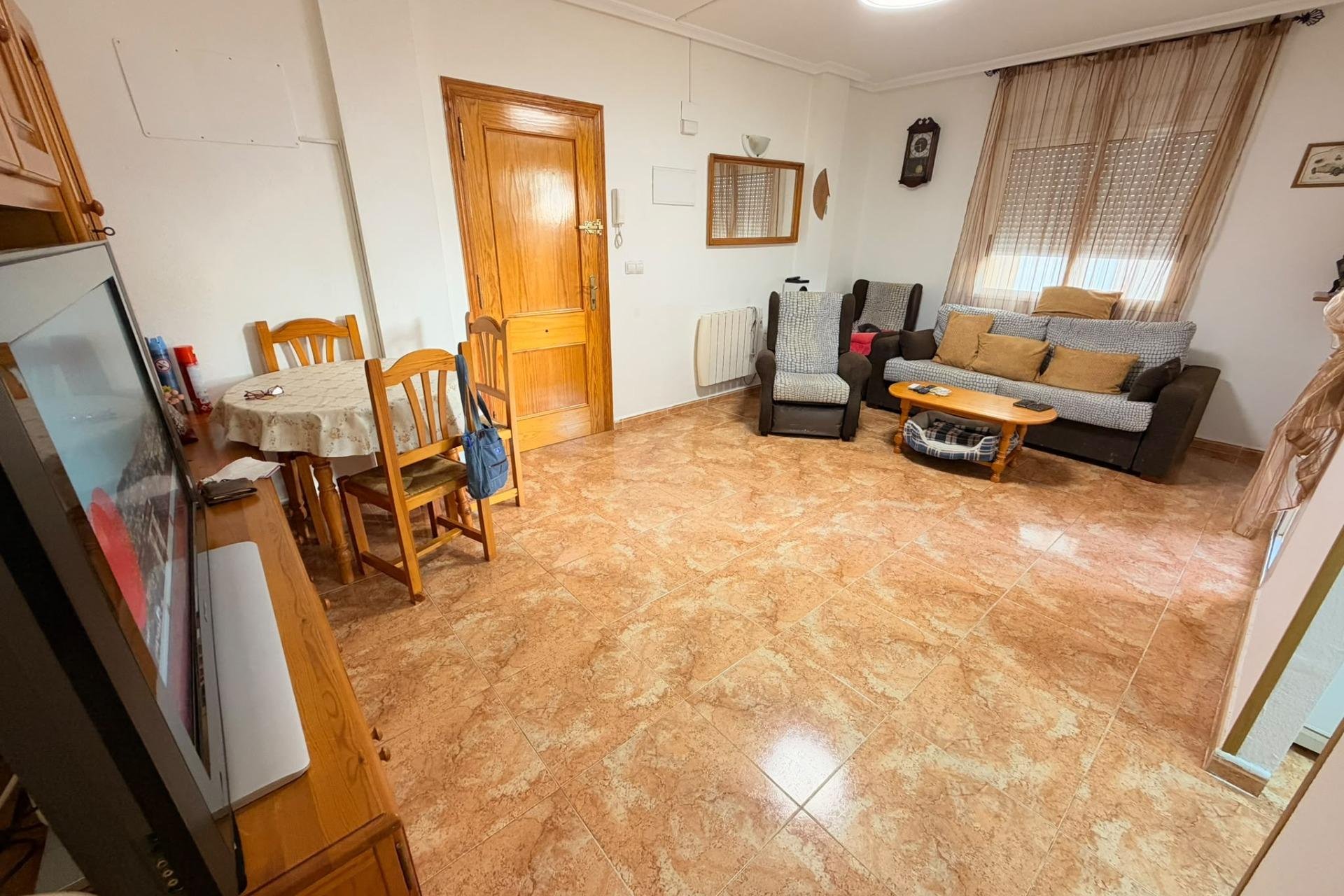 Resale - Apartment -
Torrevieja - Centro