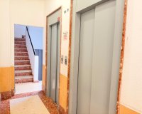 Resale - Apartment -
Torrevieja - Centro