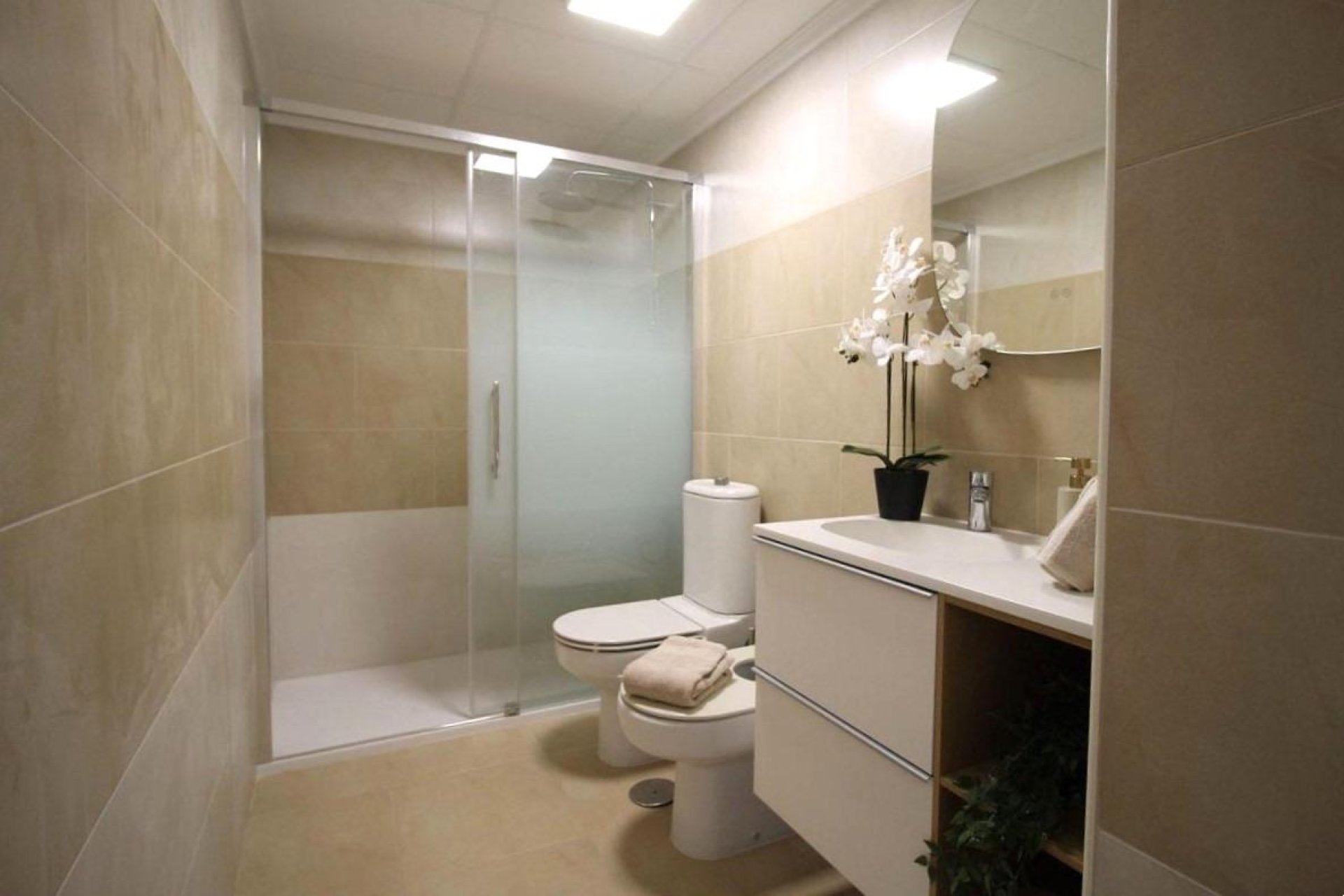 Resale - Apartment -
Torrevieja - Centro