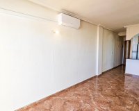 Resale - Apartment -
Torrevieja - Centro