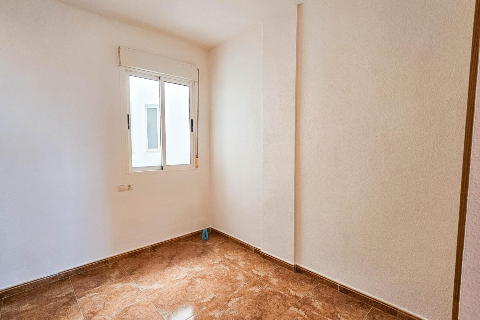 Resale - Apartment -
Torrevieja - Centro