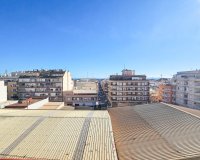 Resale - Apartment -
Torrevieja - Centro
