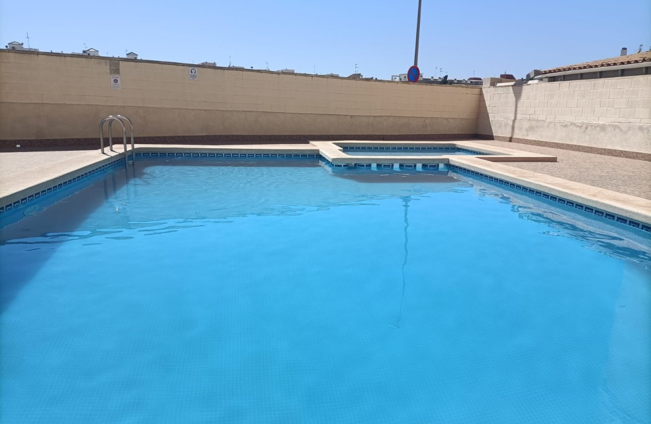 Resale - Apartment -
Torrevieja - Costa Blanca