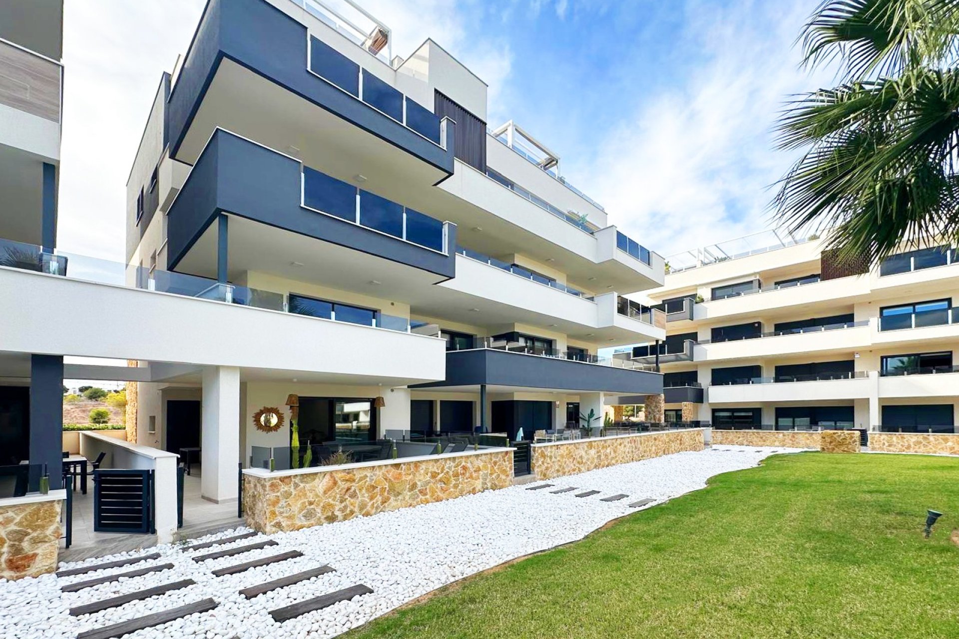 Resale - Apartment -
Torrevieja - Costa Blanca