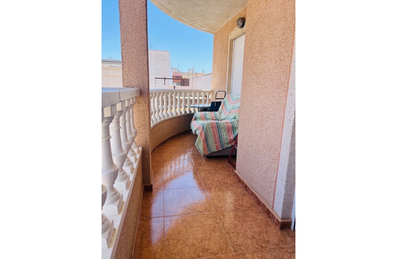 Resale - Apartment -
Torrevieja - Costa Blanca