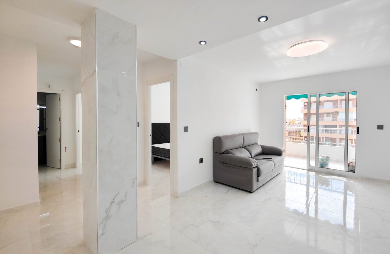 Resale - Apartment -
Torrevieja - Costa Blanca