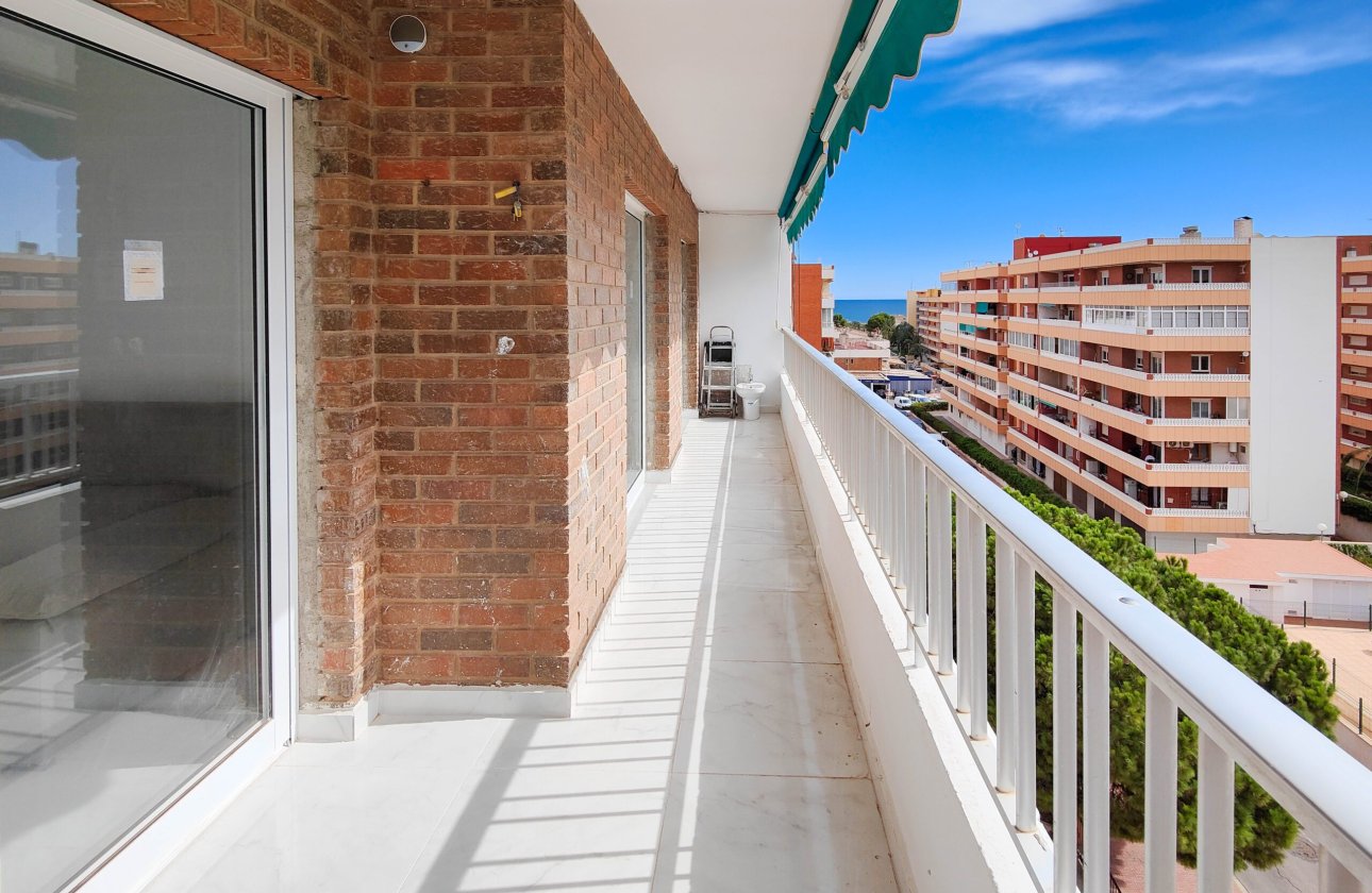 Resale - Apartment -
Torrevieja - Costa Blanca
