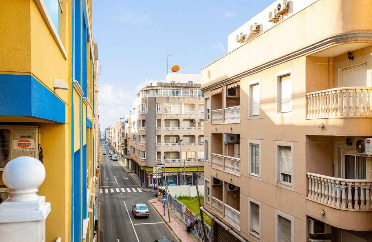 Resale - Apartment -
Torrevieja - Costa Blanca