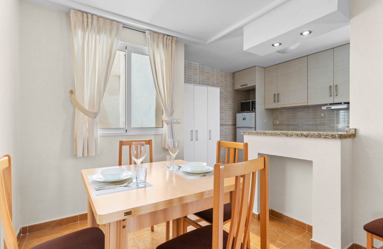 Resale - Apartment -
Torrevieja - Costa Blanca