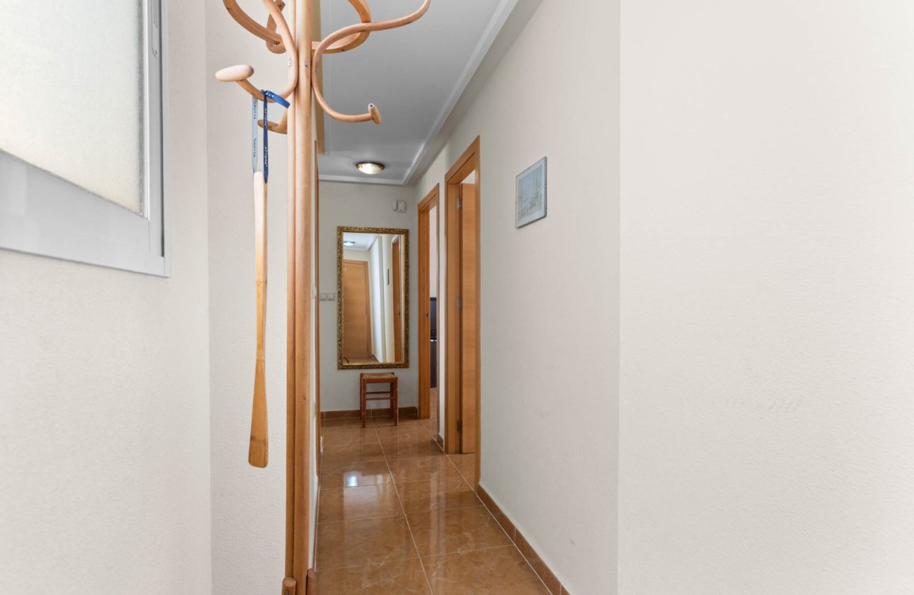 Resale - Apartment -
Torrevieja - Costa Blanca