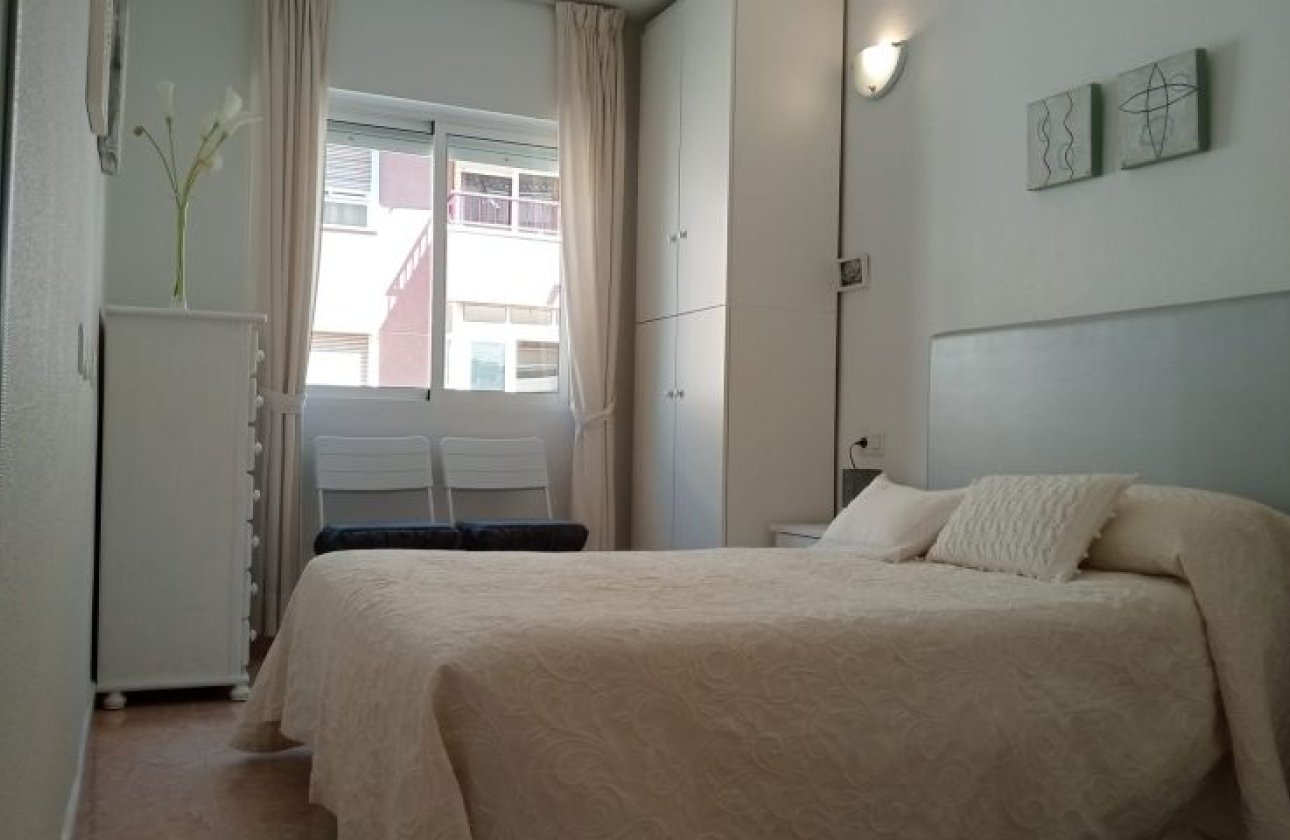 Resale - Apartment -
Torrevieja - Costa Blanca