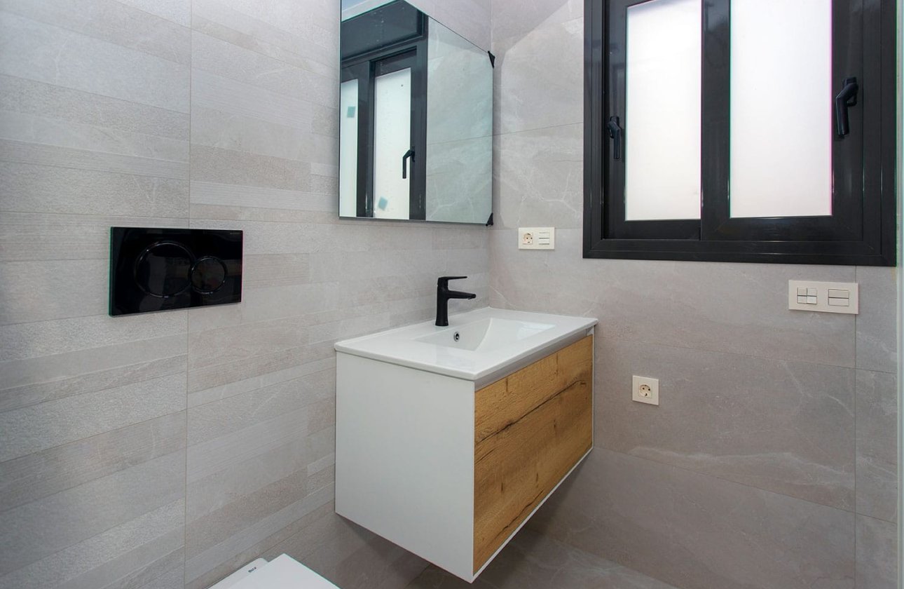 Resale - Apartment -
Torrevieja - Costa Blanca