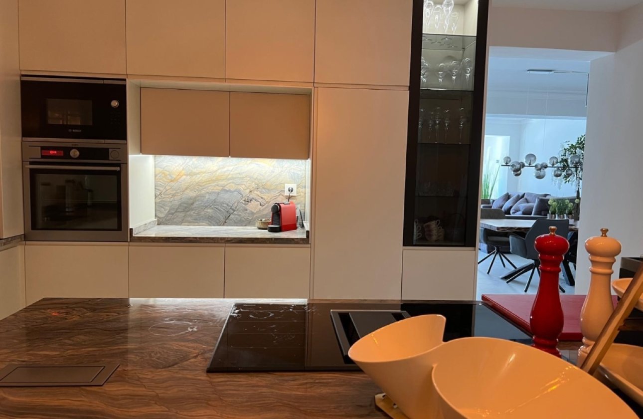 Resale - Apartment -
Torrevieja - Costa Blanca