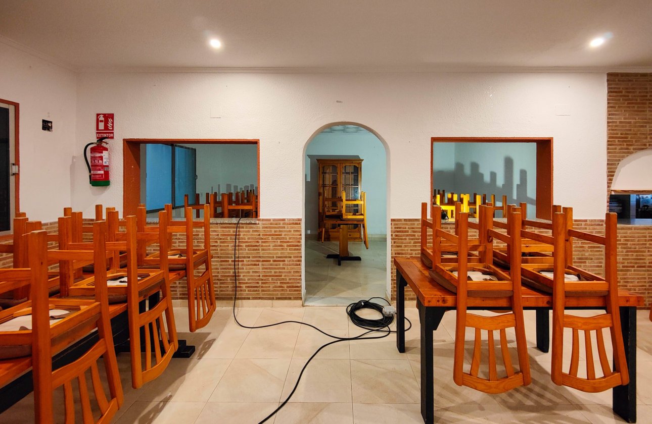 Resale - Apartment -
Torrevieja - Costa Blanca