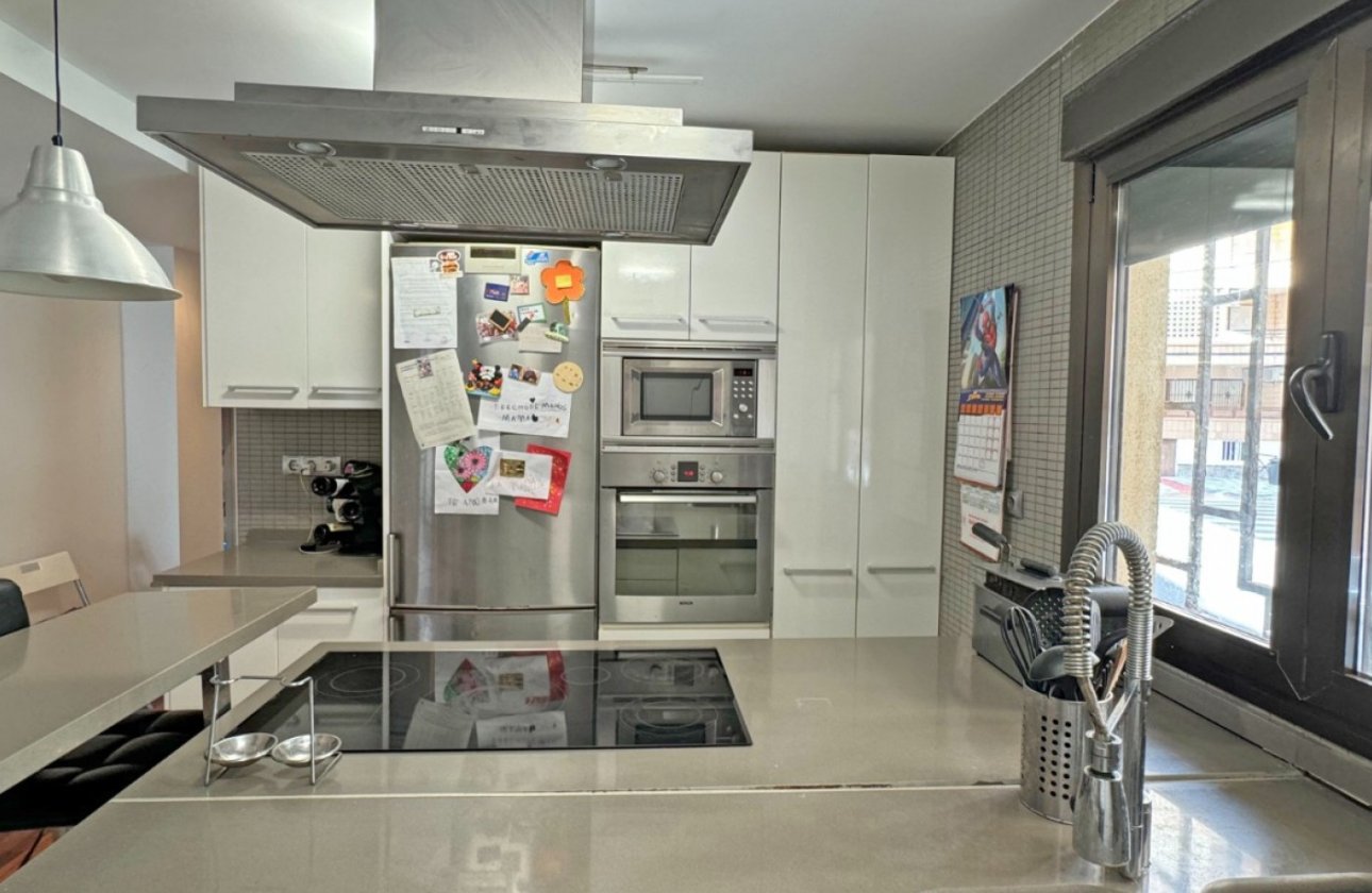 Resale - Apartment -
Torrevieja - Costa Blanca