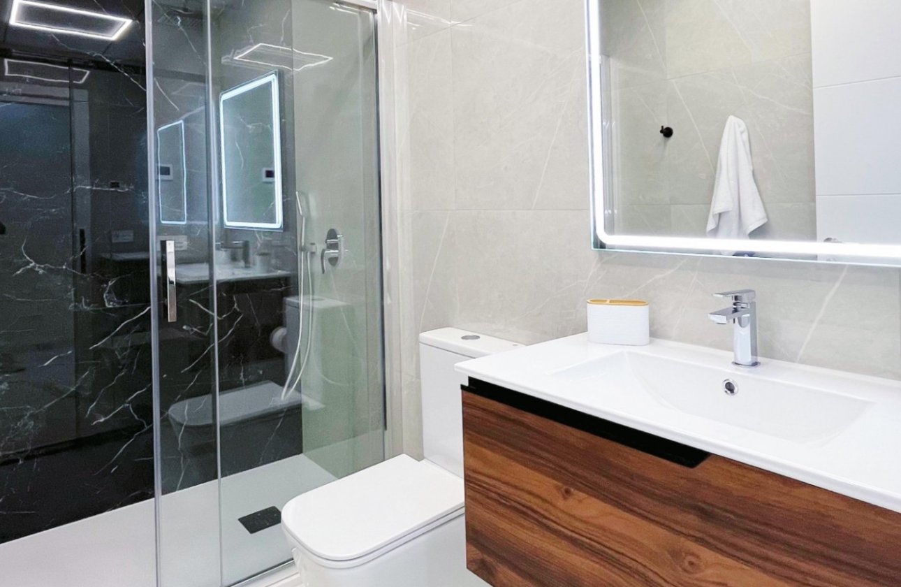 Resale - Apartment -
Torrevieja - Costa Blanca