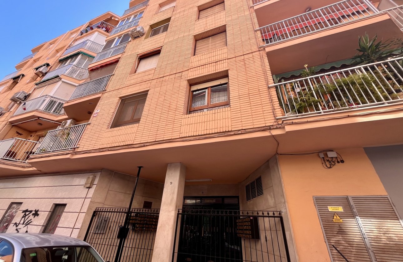 Resale - Apartment -
Torrevieja - Costa Blanca