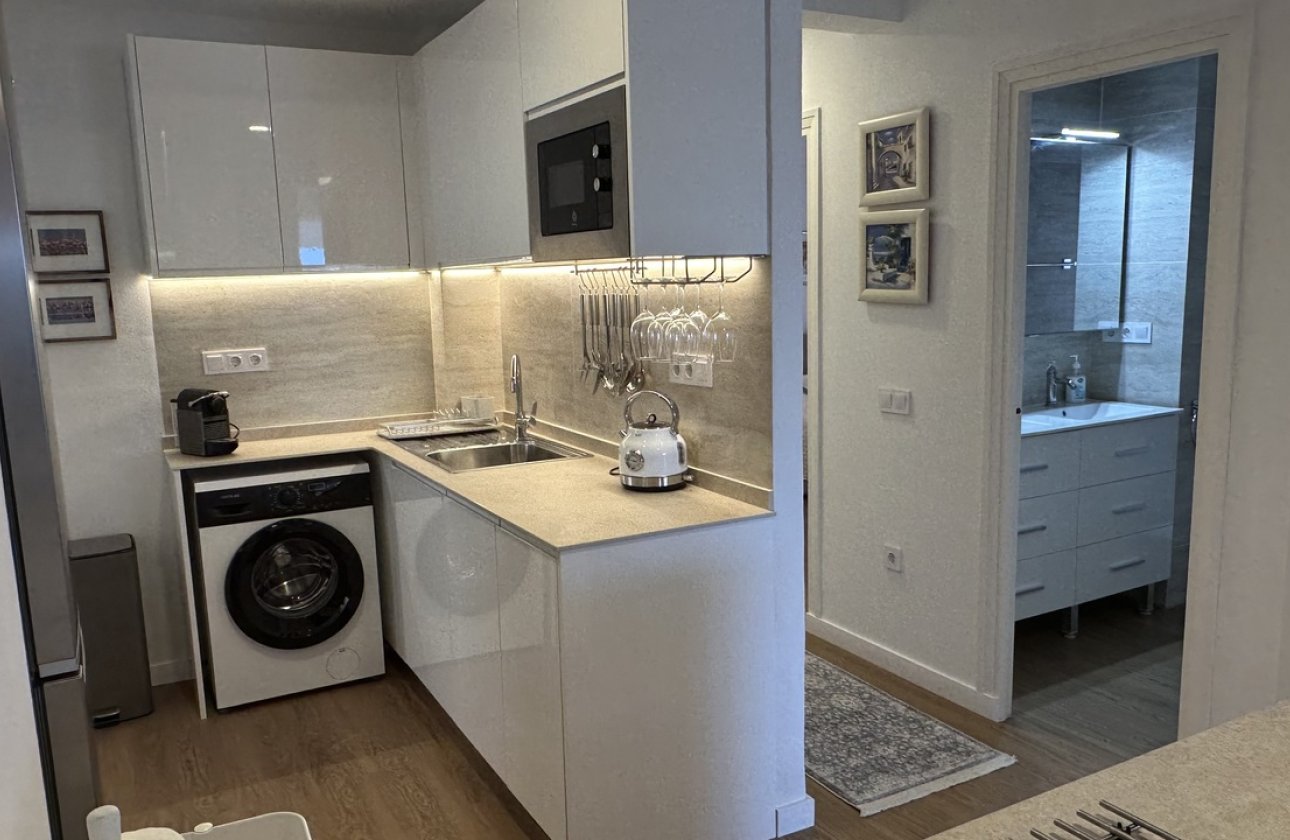 Resale - Apartment -
Torrevieja - Costa Blanca