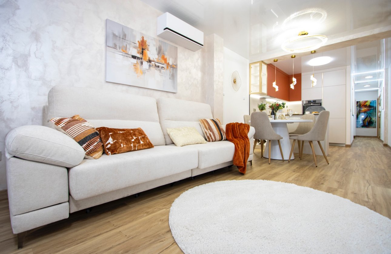 Resale - Apartment -
Torrevieja - Costa Blanca