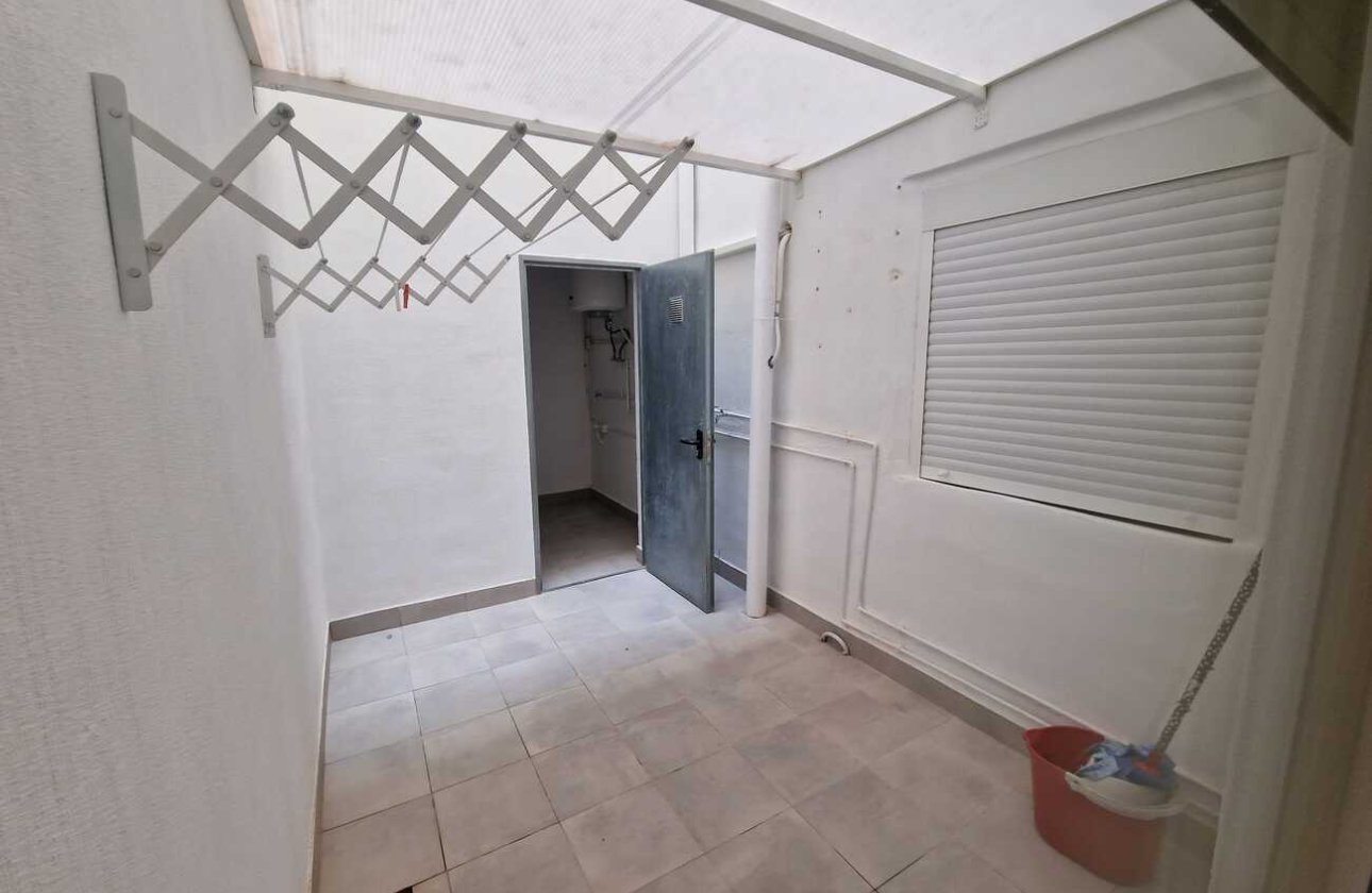 Resale - Apartment -
Torrevieja - Costa Blanca