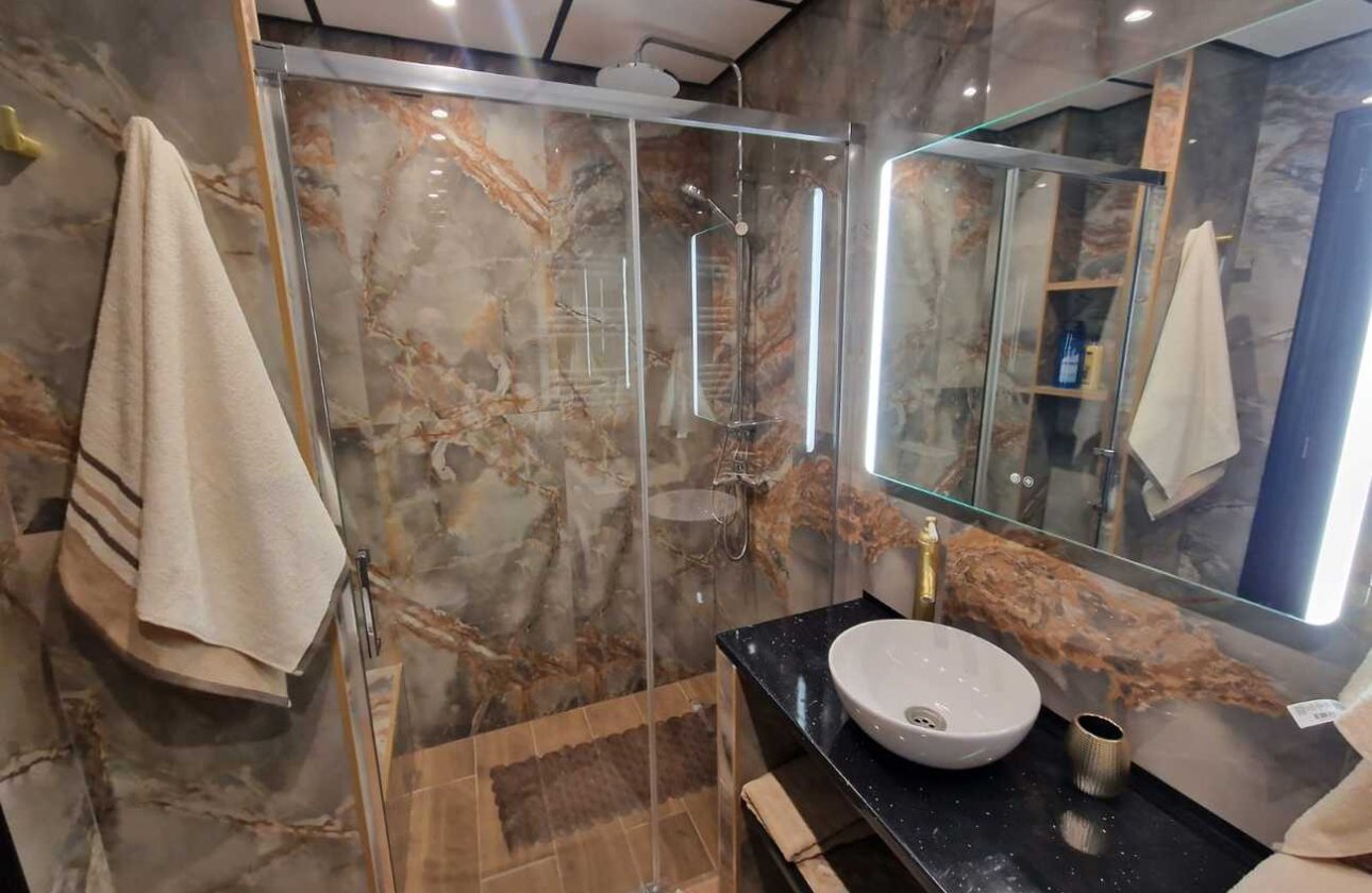 Resale - Apartment -
Torrevieja - Costa Blanca