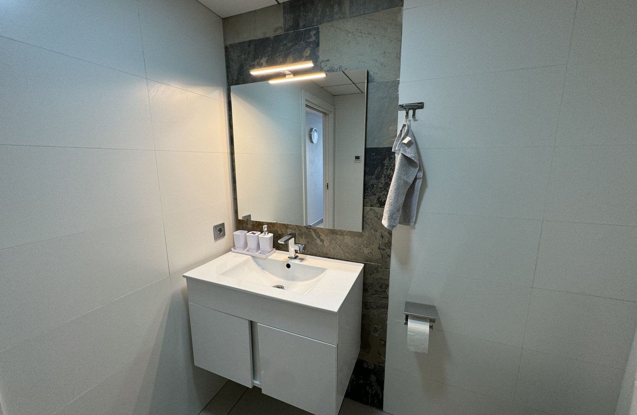 Resale - Apartment -
Torrevieja - Costa Blanca