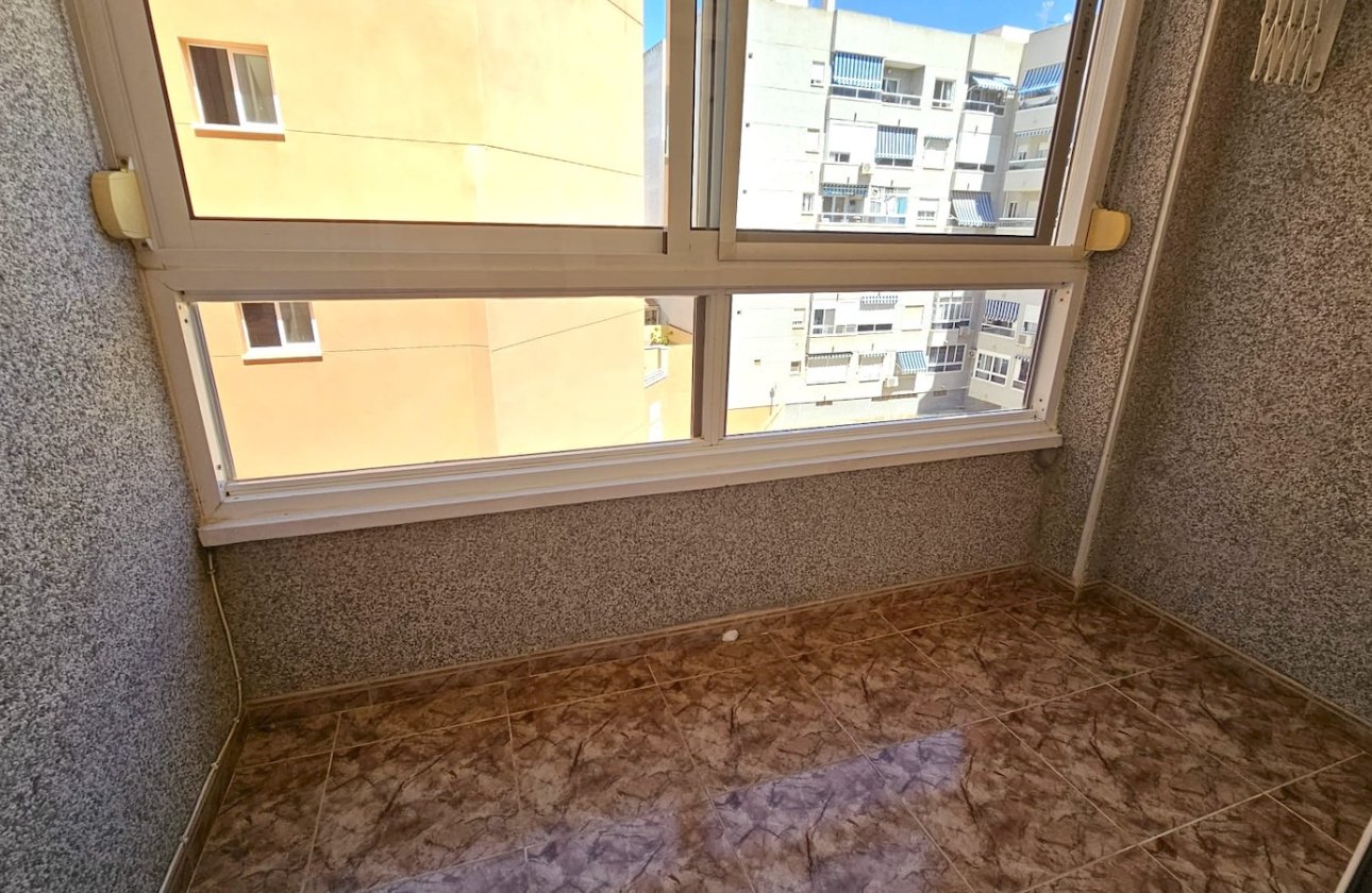 Resale - Apartment -
Torrevieja - Costa Blanca