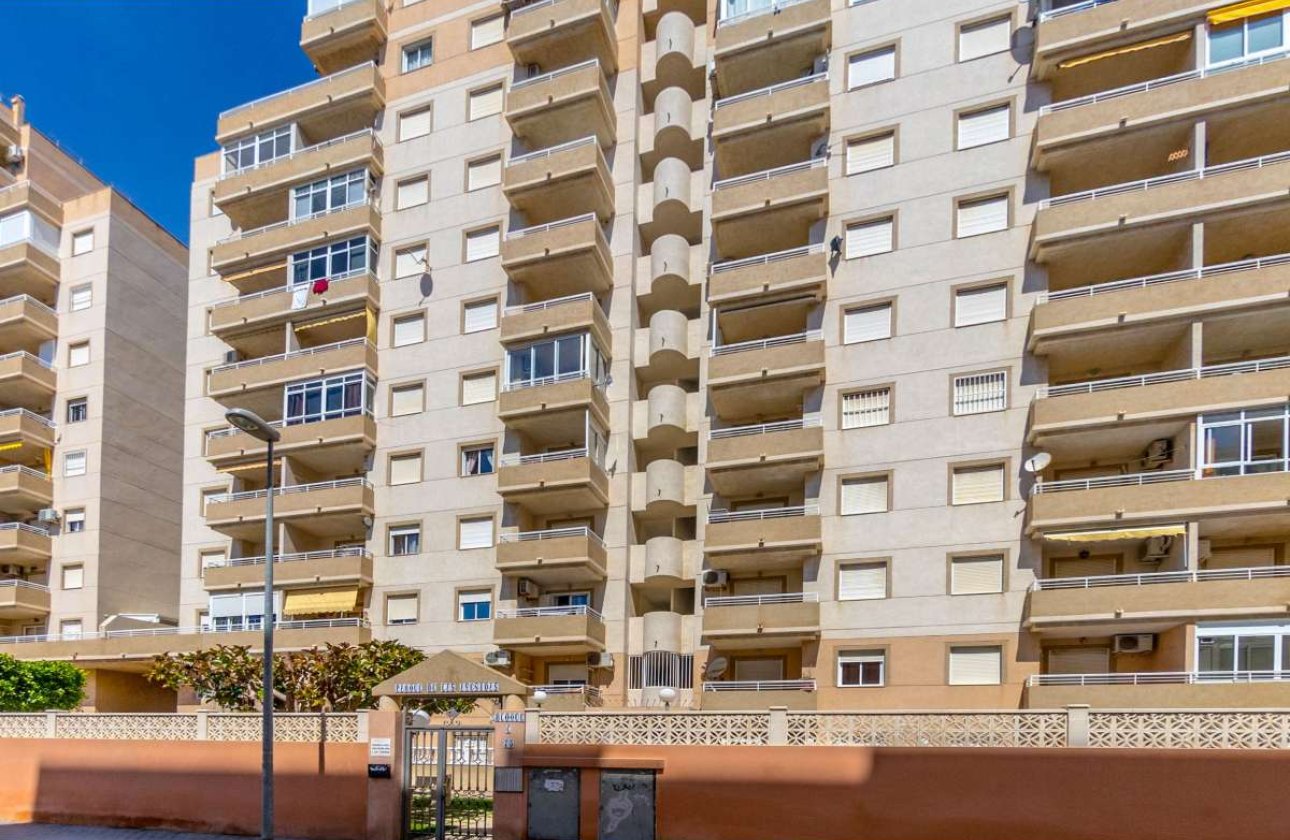 Resale - Apartment -
Torrevieja - Costa Blanca
