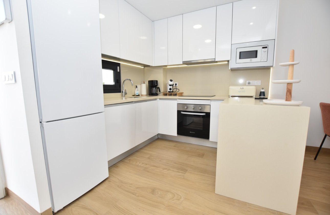 Resale - Apartment -
Torrevieja - Costa Blanca