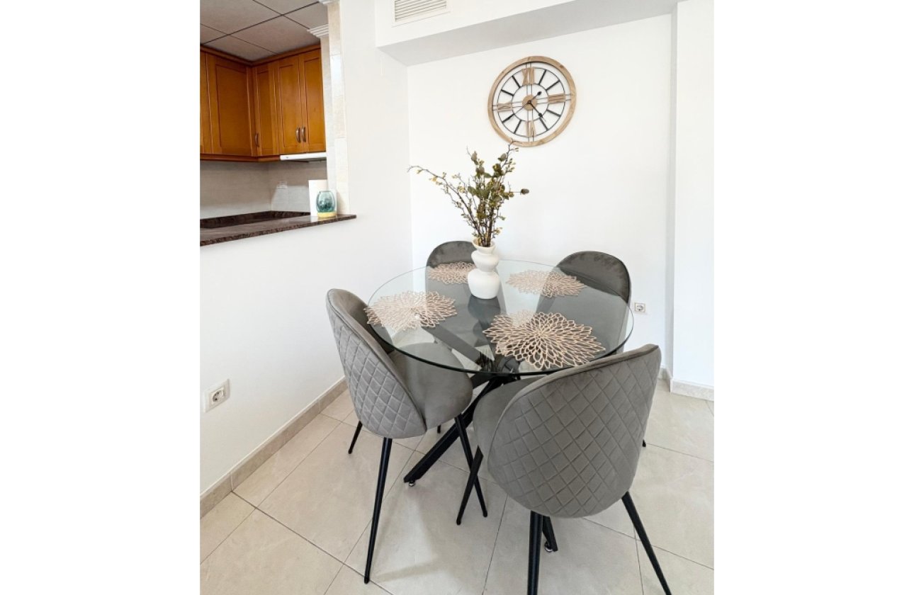 Resale - Apartment -
Torrevieja - Costa Blanca