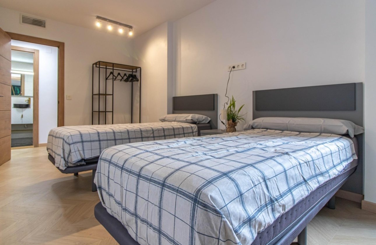 Resale - Apartment -
Torrevieja - Costa Blanca