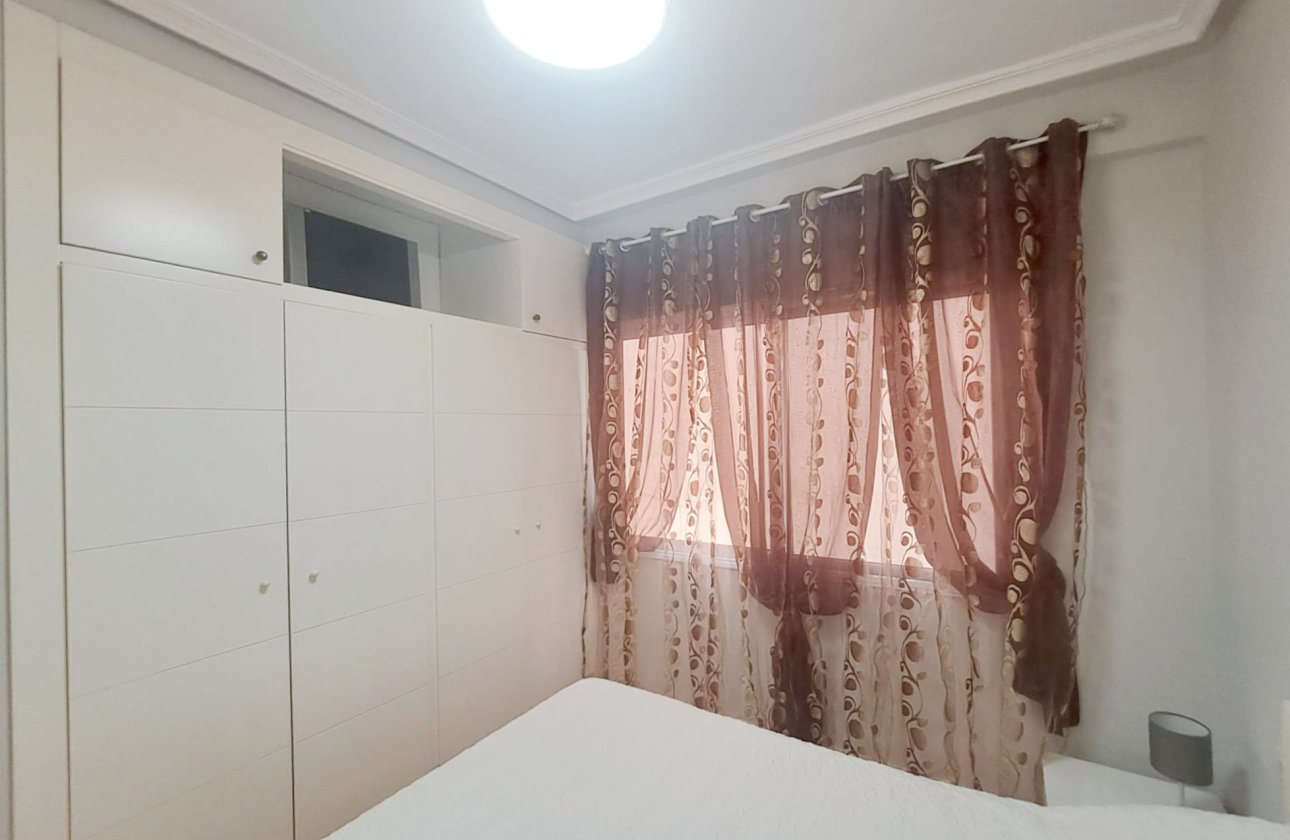 Resale - Apartment -
Torrevieja - Costa Blanca