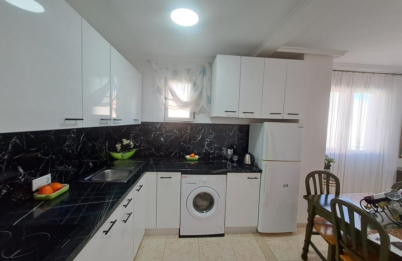 Resale - Apartment -
Torrevieja - Costa Blanca