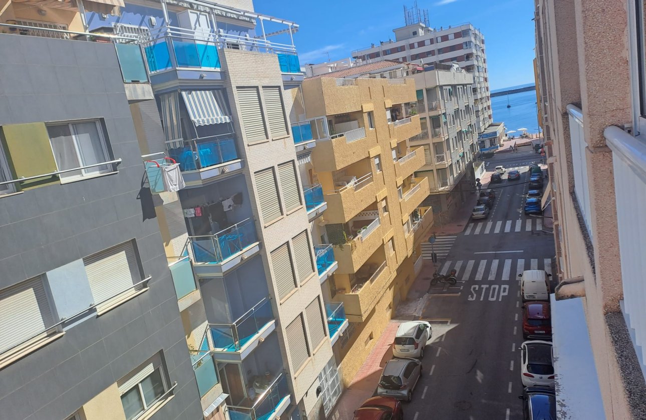 Resale - Apartment -
Torrevieja - Costa Blanca