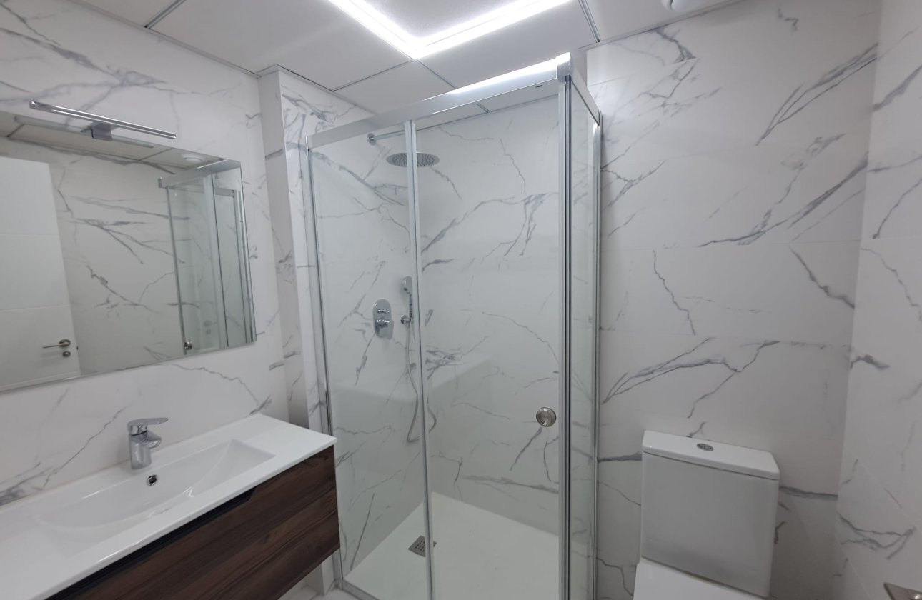 Resale - Apartment -
Torrevieja - Costa Blanca