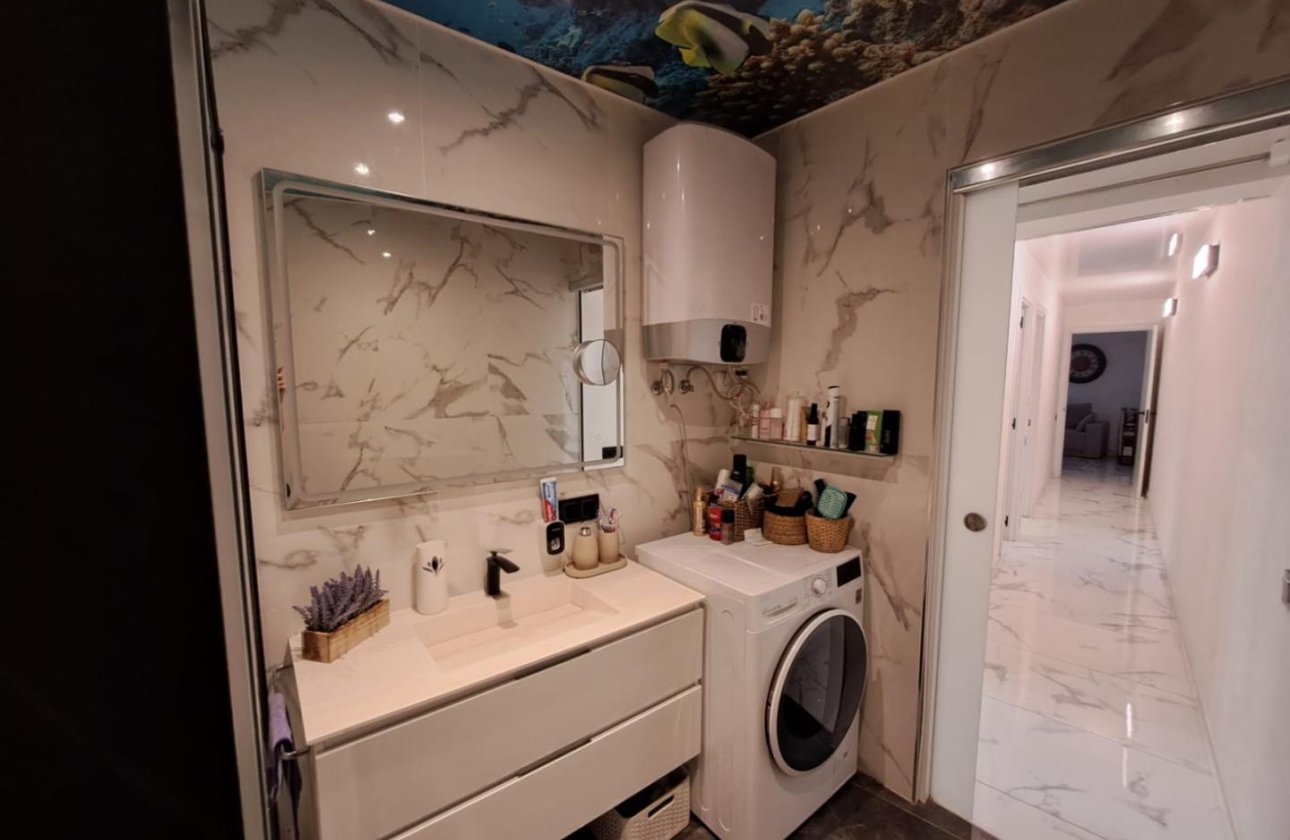 Resale - Apartment -
Torrevieja - Costa Blanca