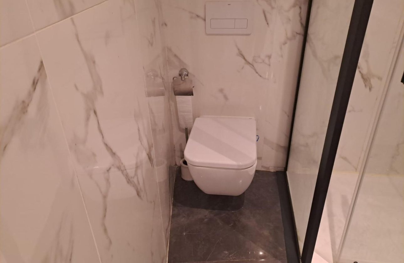 Resale - Apartment -
Torrevieja - Costa Blanca