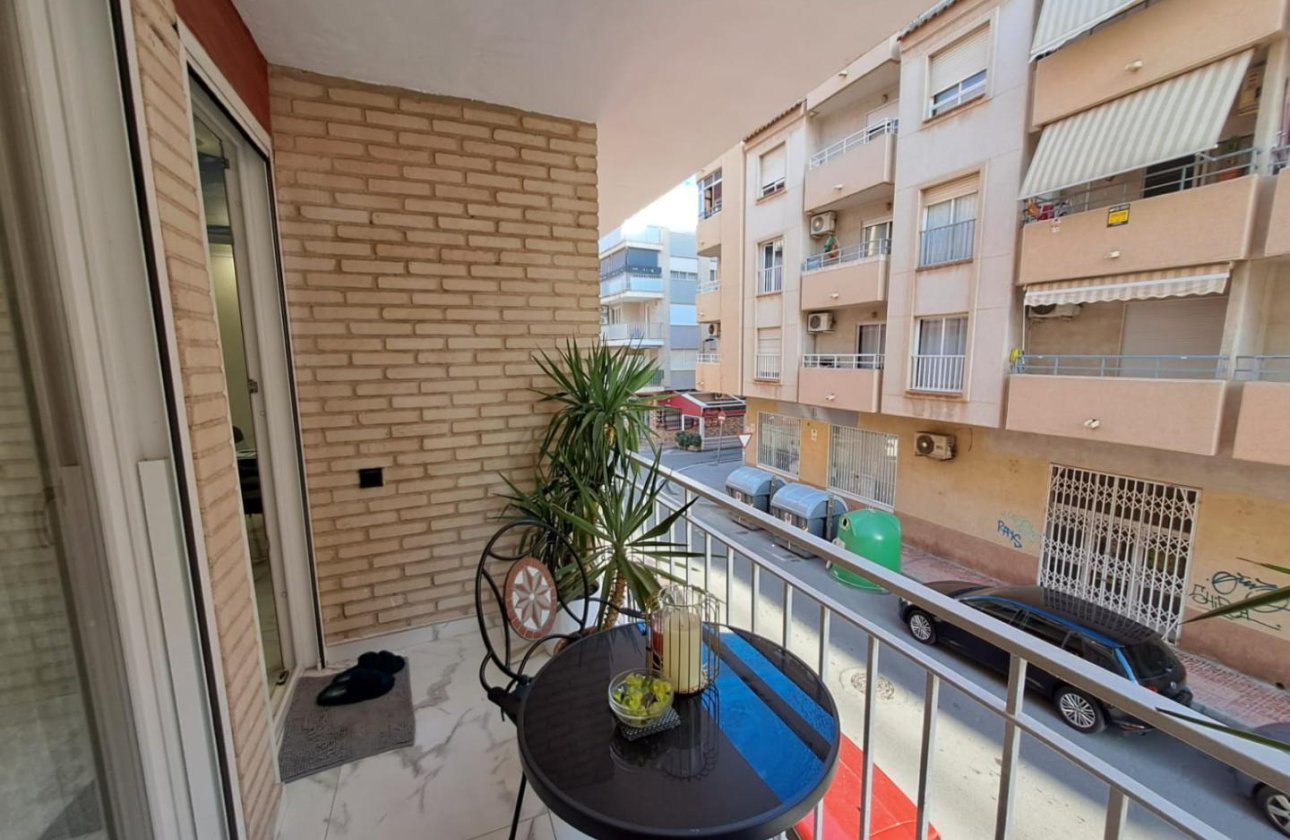 Resale - Apartment -
Torrevieja - Costa Blanca