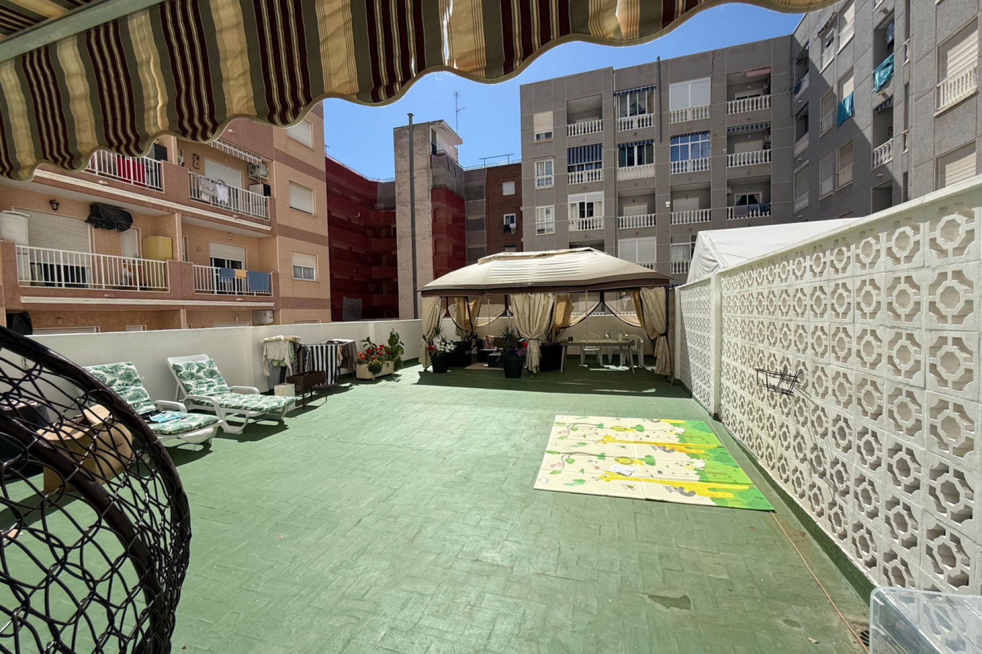 Resale - Apartment -
Torrevieja - Costa Blanca