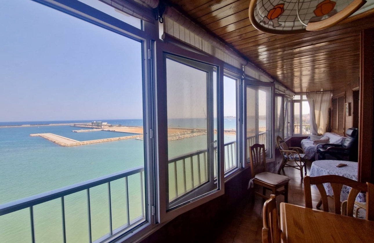 Resale - Apartment -
Torrevieja - Costa Blanca