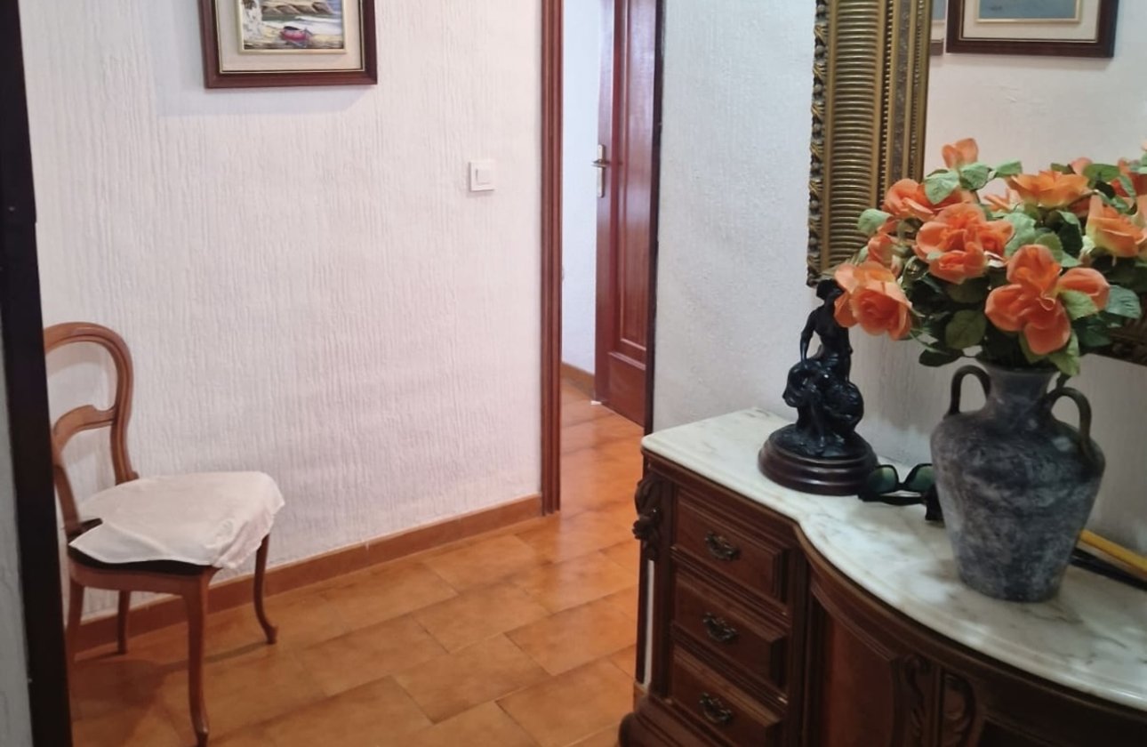Resale - Apartment -
Torrevieja - Costa Blanca