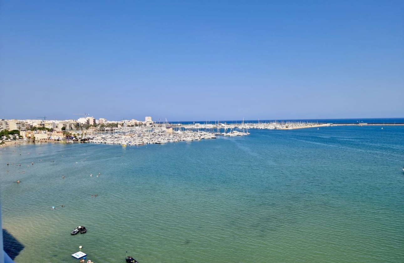 Resale - Apartment -
Torrevieja - Costa Blanca