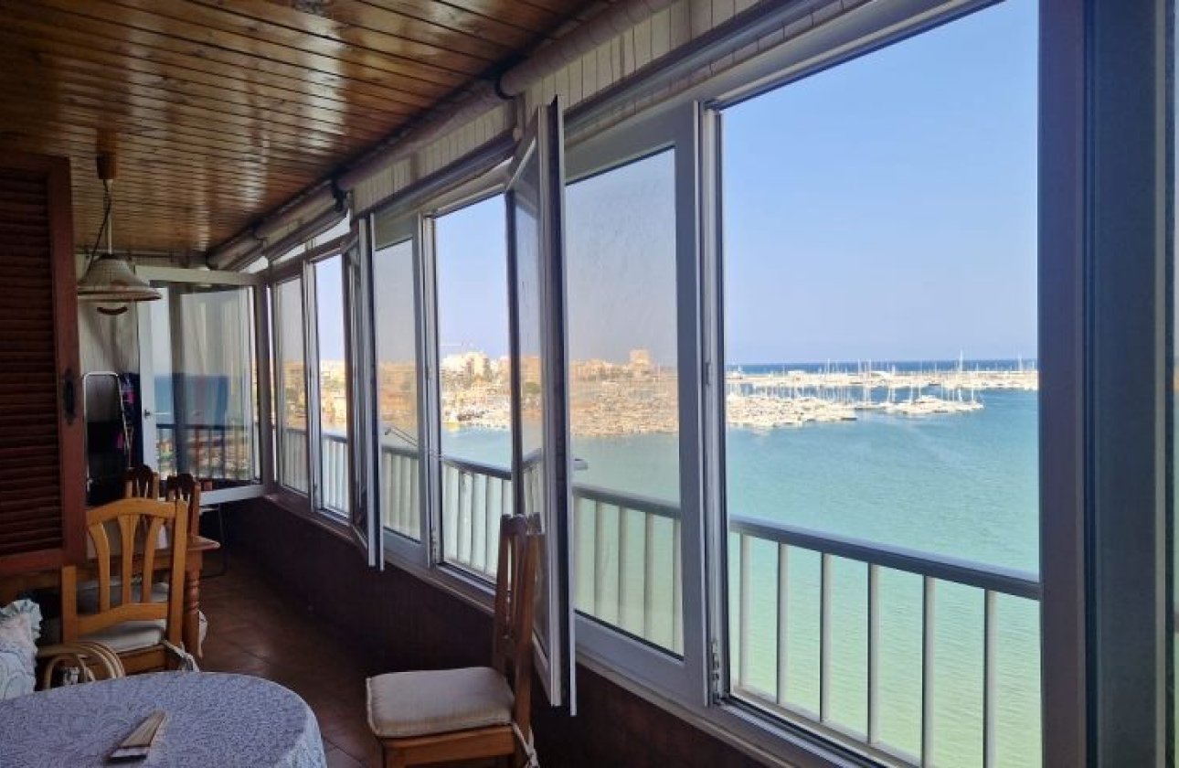 Resale - Apartment -
Torrevieja - Costa Blanca