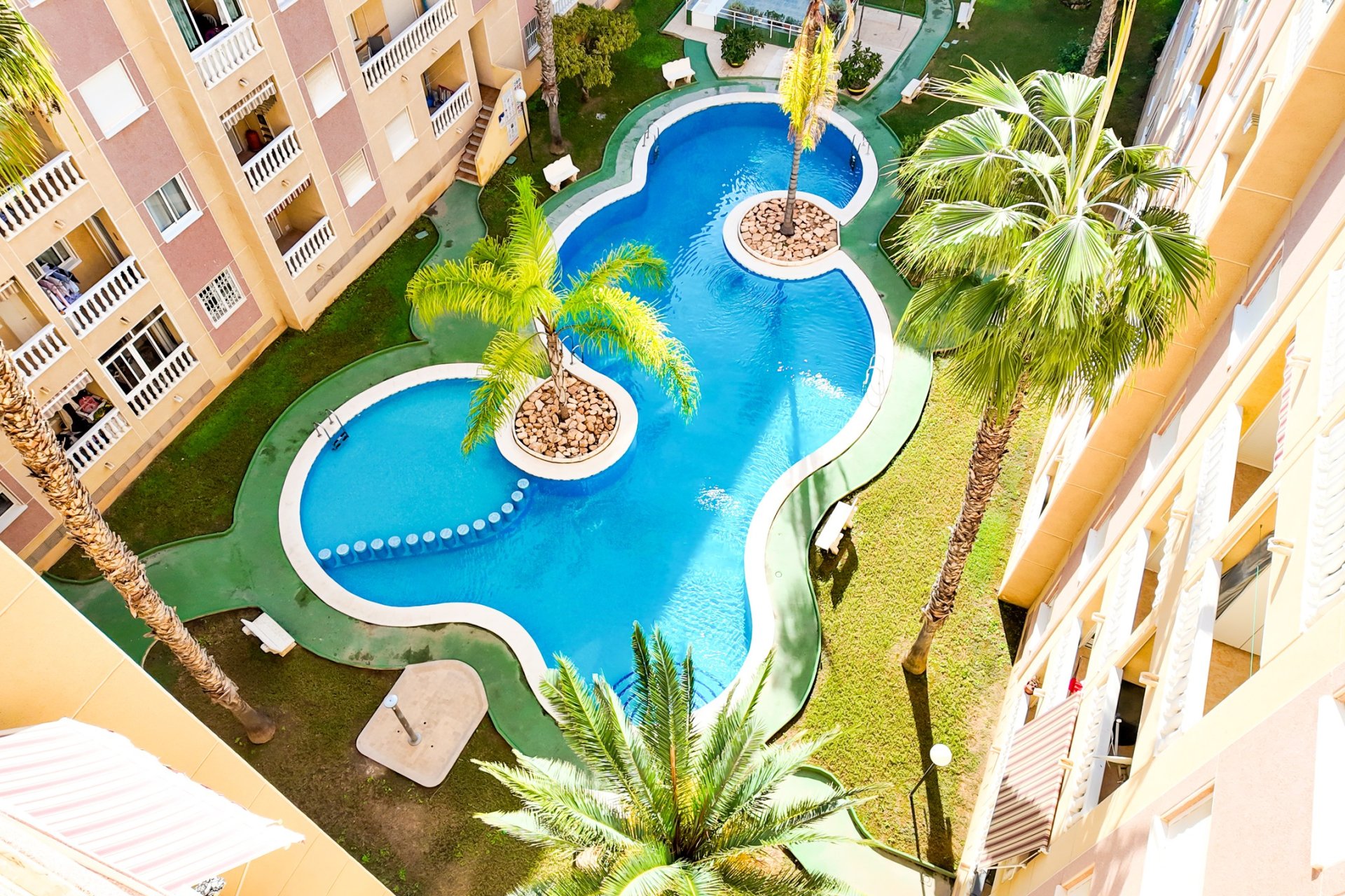 Resale - Apartment -
Torrevieja - Costa Blanca