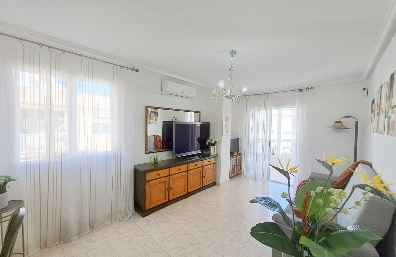 Resale - Apartment -
Torrevieja - Costa Blanca