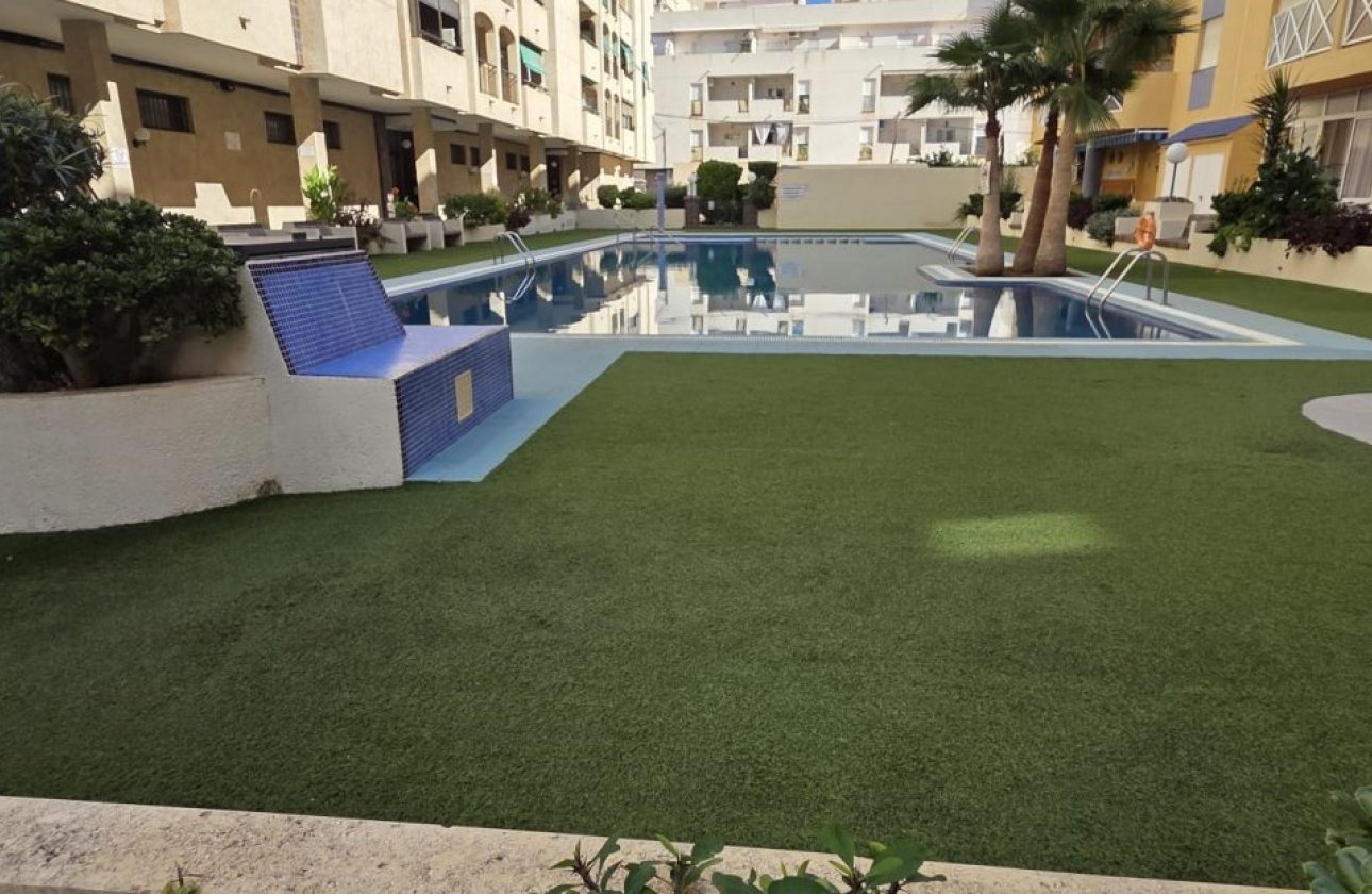Resale - Apartment -
Torrevieja - Costa Blanca