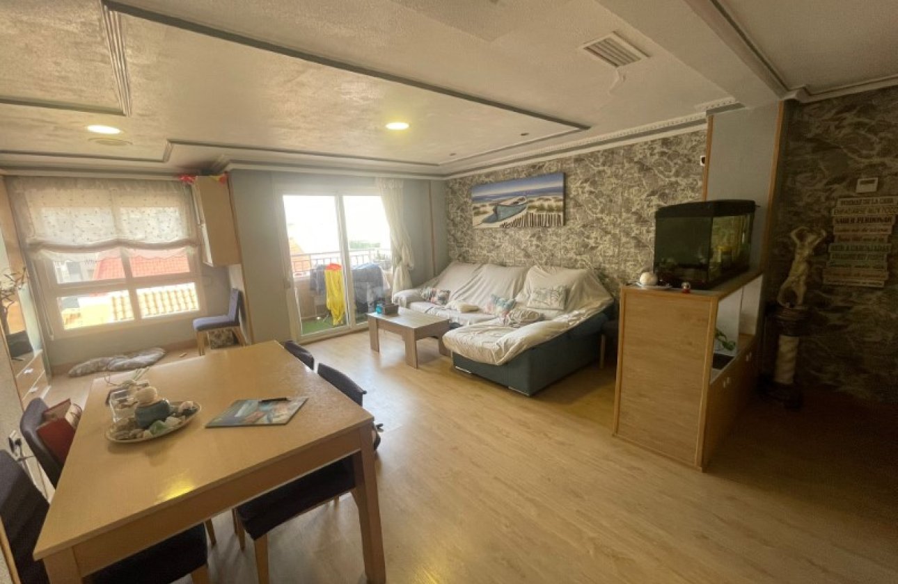 Resale - Apartment -
Torrevieja - Costa Blanca